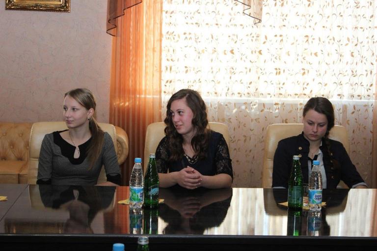 Для одаренных детей Тбилисского района организовали встречу с главой муниципалитета